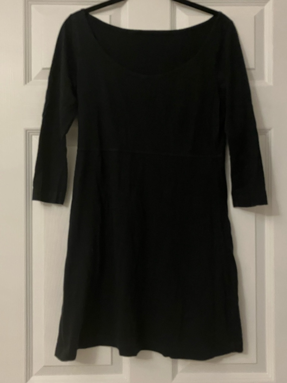 Classic Black Scoop Neck Women's Dress